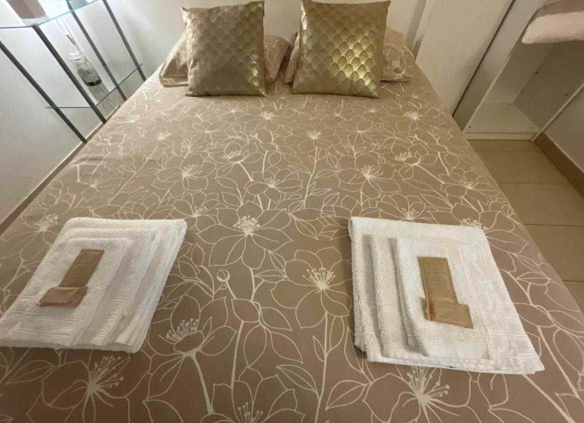 Sabrina Maison Chic Dolce Nido Sul Mare San Bartolomeo Al Mare Luaran gambar