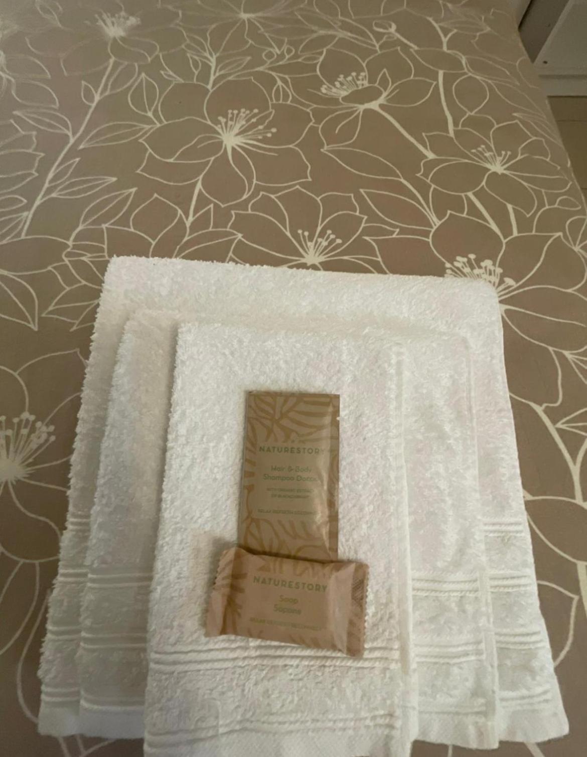 Sabrina Maison Chic Dolce Nido Sul Mare San Bartolomeo Al Mare Luaran gambar